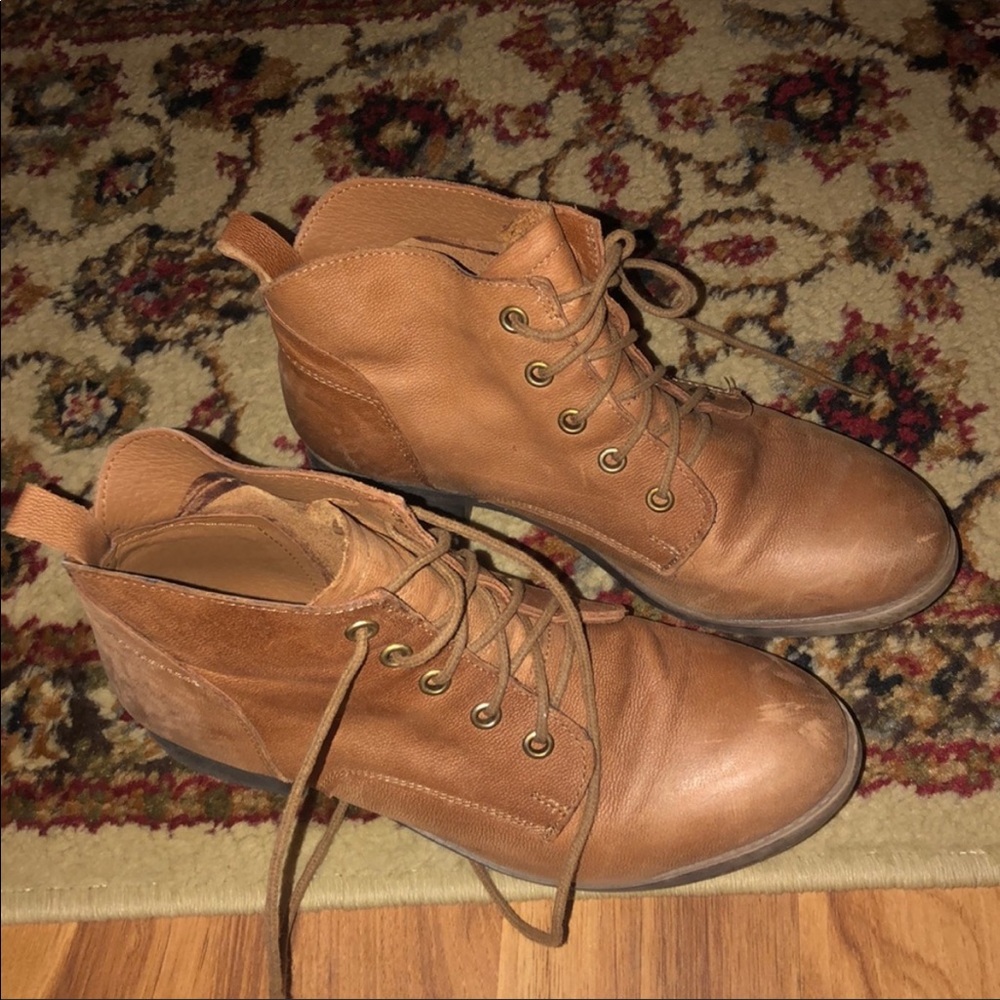 Steve Madden Prairie Style Lace Up Bootie